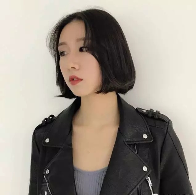 沙宣波波头适合40到50岁的人图片,沙宣波波头发型中发