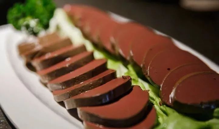 霸气!晋江这家店在火锅界已经拉仇恨了,锅底免费+3元开吃……