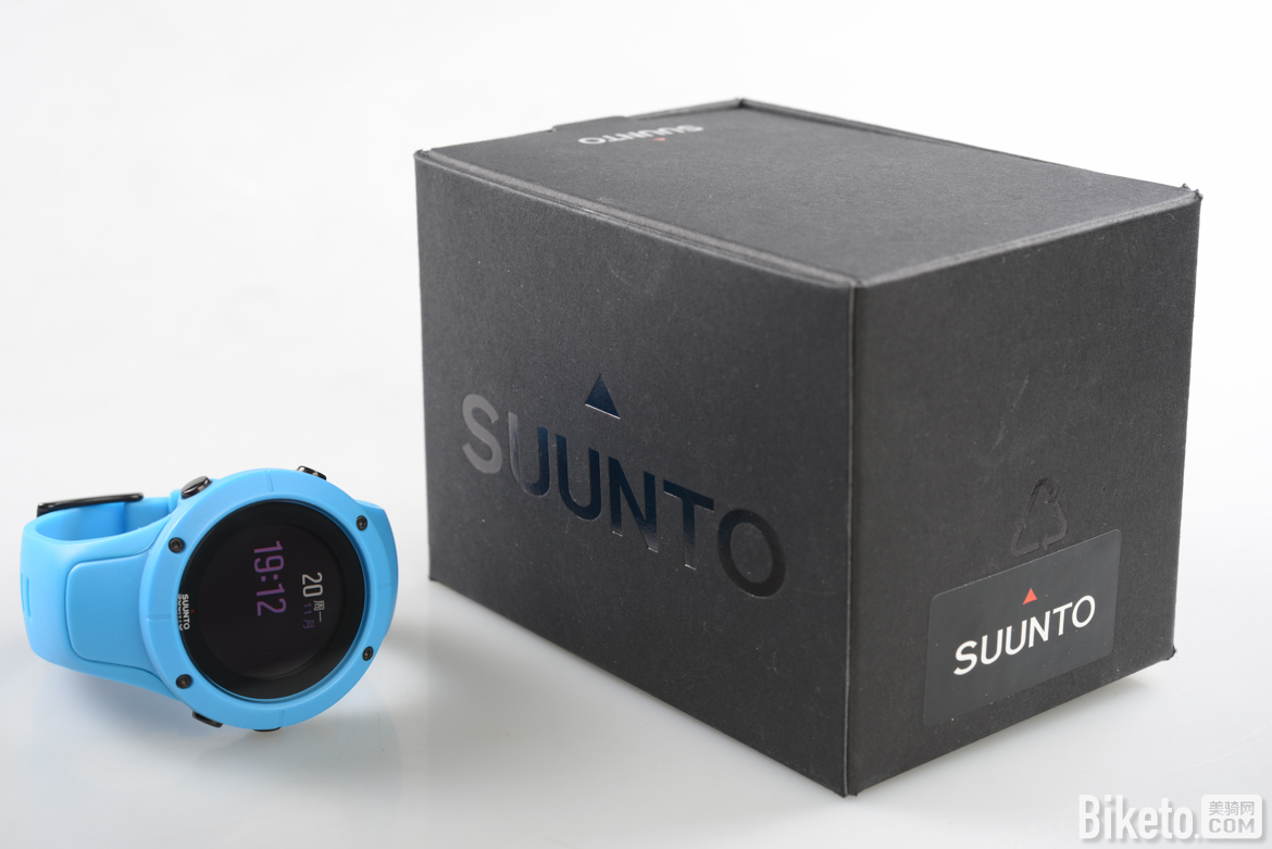 评测:SUUNTO颂拓SpartanTrainer光电心率运动手表