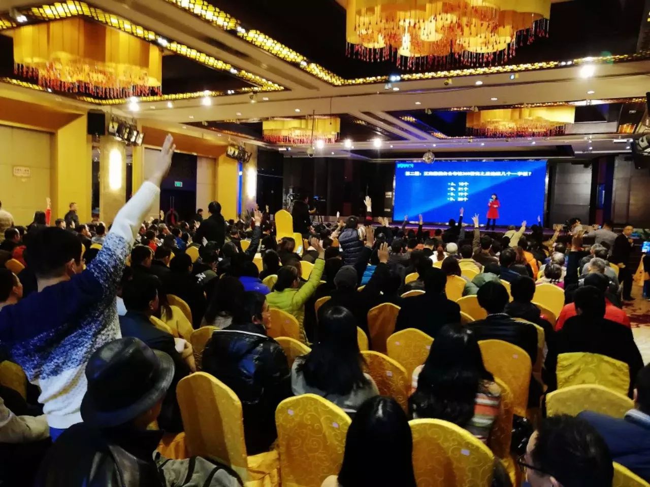 巡回之旅收官站出现神秘圆桌会议！到底说了啥？丨股市大家谈