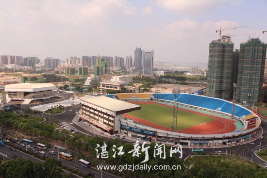 湛江体育中心全景,体育场馆智慧化设施
