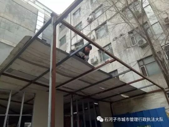 石河子时代购物有限公司,石河子市时代广场好停车吗