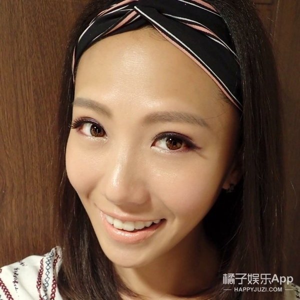 前黑涩会美眉成员大牙声援,黑涩会美眉大牙真名叫什么