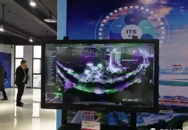 开车上路这些奇葩操作你遇到过吗,开车掌握了这五项保证你安全