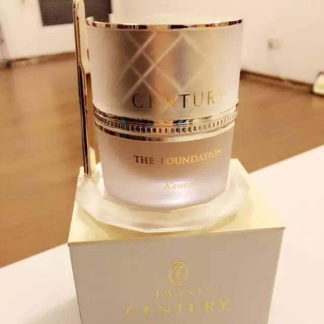 粉底没选对,粉底没选对色号太白像浮粉