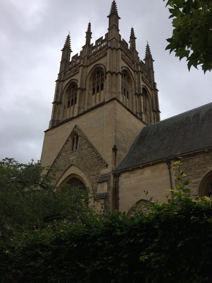 【已完结】英格兰苏格兰18日游记——美景、历史、足球、文化全体验（含挡风玻璃损坏以及车胎被扎处理经过）