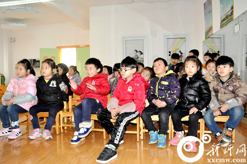 最萌台历宝宝大赛之晖恩幼儿园专场海选5岁萌娃精彩花式玩转篮球