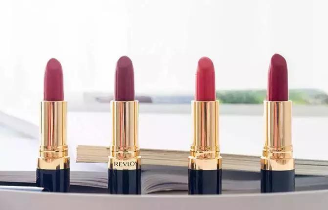 cpb贵妇粉霜好用吗,cpb和dior粉底液