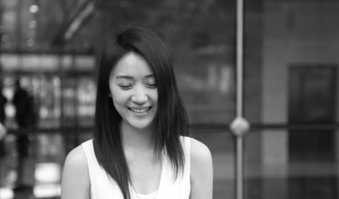 女足球主持,足球女主持人最好看的是哪个