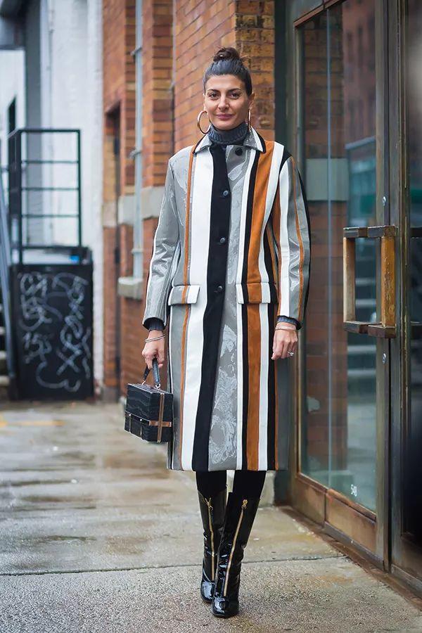 中长外套怎么穿好看又显高级,短外套时髦又显高