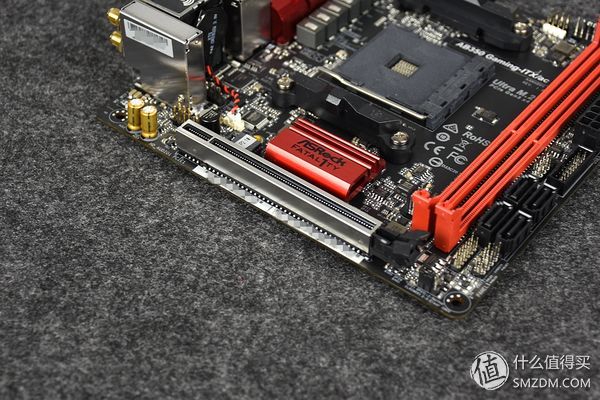 迟来的AMDRYZEN1700XCPUASRock华擎B350ITX主板