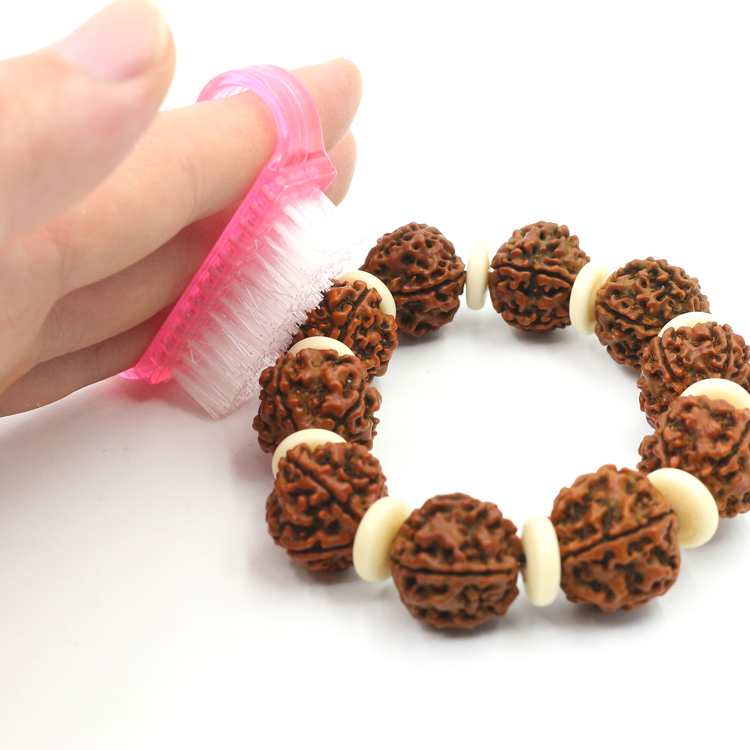 文玩核桃大神级玩法,盘玩一段时间的核桃怎么清洗