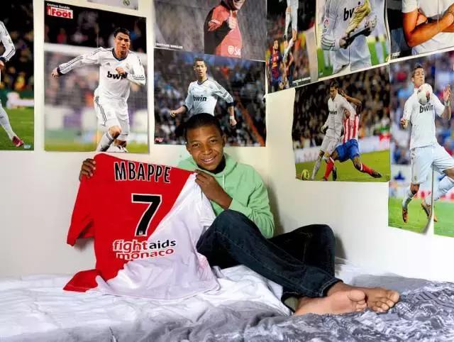 17-18欧冠皇马vs巴黎姆巴佩,2013欧冠皇马vs多特次回合