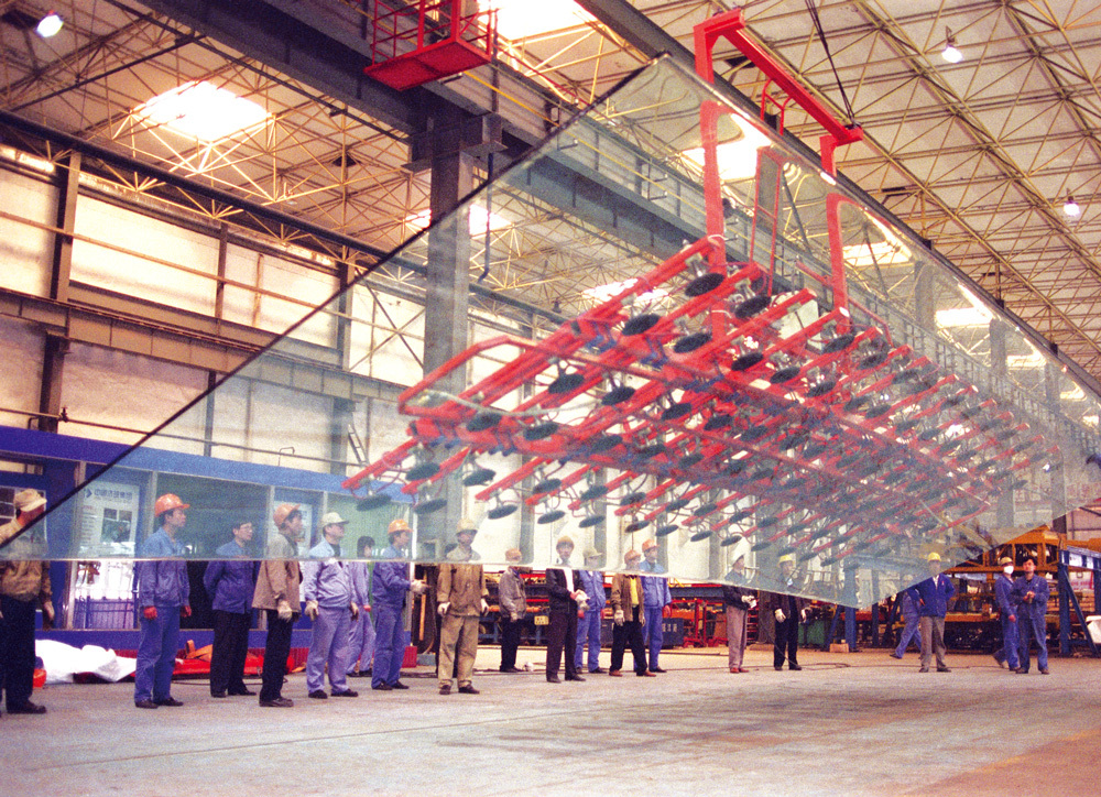 繁华不在，洛阳玻璃问题出在哪儿？