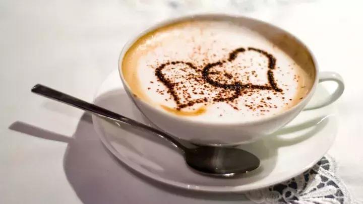 常喝豆浆的女人,女人常喝牛奶和常喝豆浆