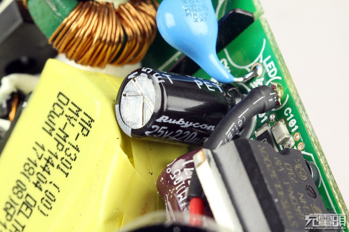 台达笔记本充电器,台达30a充电器