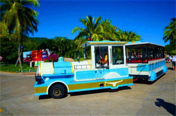 北纬18度温暖的冬季三亚之旅,北纬18度三亚旅游