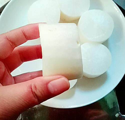 自制万能除垢清洁剂,自制去衣物油污清洁剂