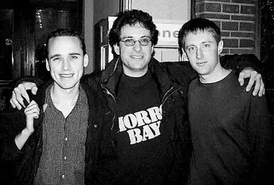 对电话吹口哨就能启动*弹核**，全球最牛逼黑客，祸害了美国整整10年