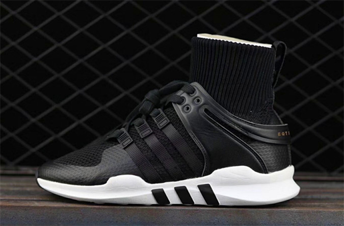 阿迪达斯adidas最新款三叶草,adidas阿迪达斯大男童鞋子