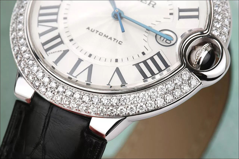 卡地亚蓝气球系列男士腕表镂空,卡地亚高级珠宝腕表推荐