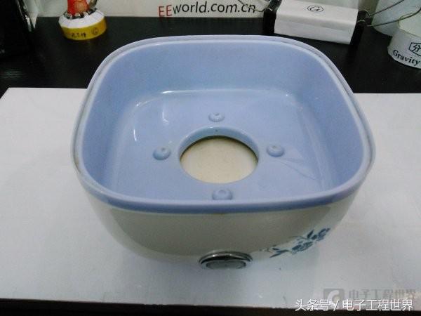 恒温饭盒怎么拆开,小熊自加热饭盒拆解