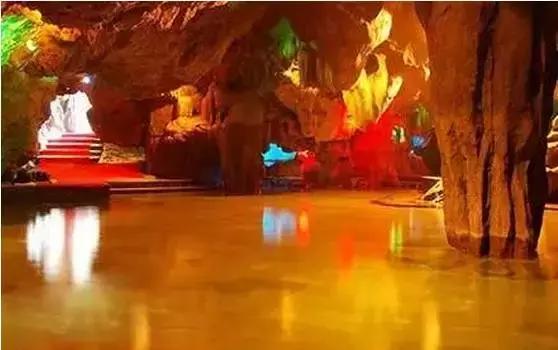 英德奇洞温泉小镇攻略,英德奇洞温泉自驾