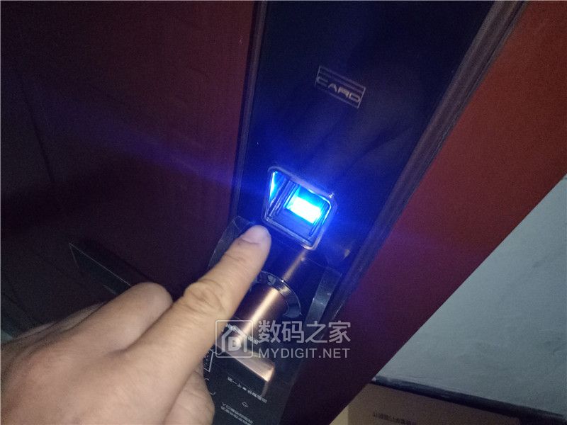 智能门锁容易被小偷无痕打开吗,智能门锁拆解图解