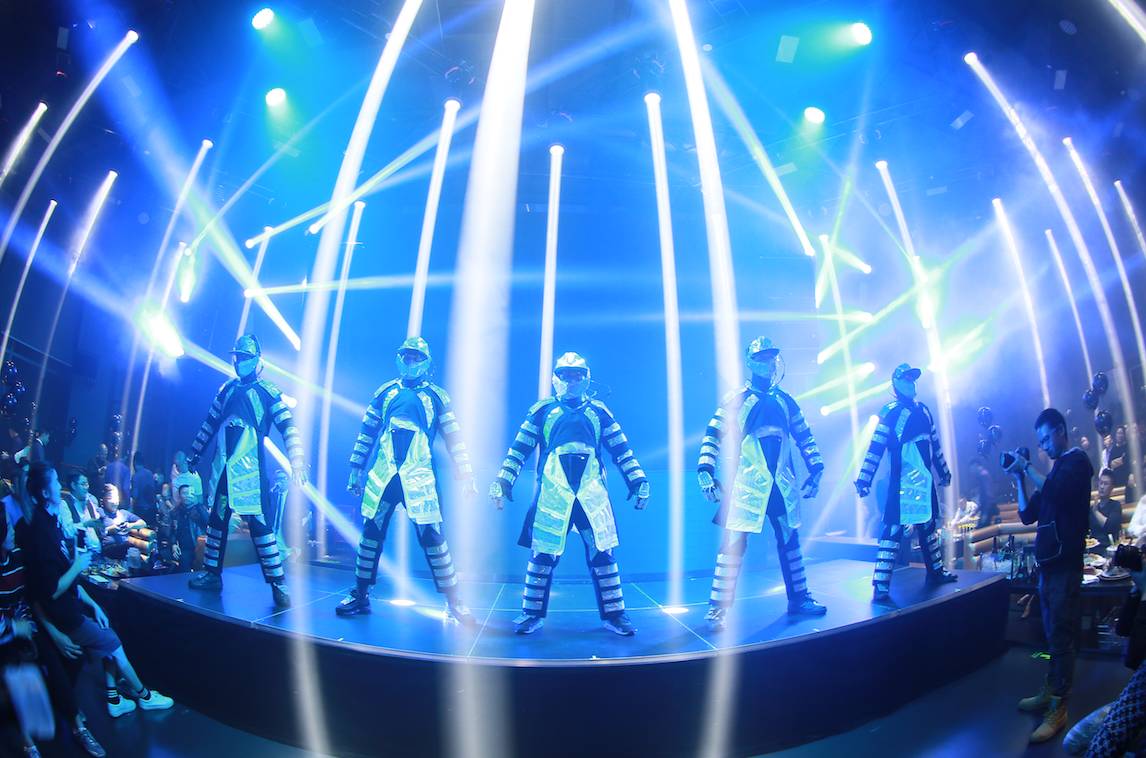 成都最好的电音酒吧,成都最顶尖酒吧视频