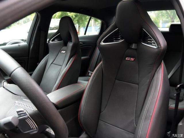 蒙迪欧2.0t豪华版落地价对比迈腾,17年245高功率蒙迪欧对比迈腾