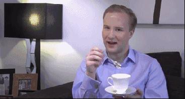 英国礼仪专家教你精致优雅发邮件,英国礼仪专家教人用刀叉