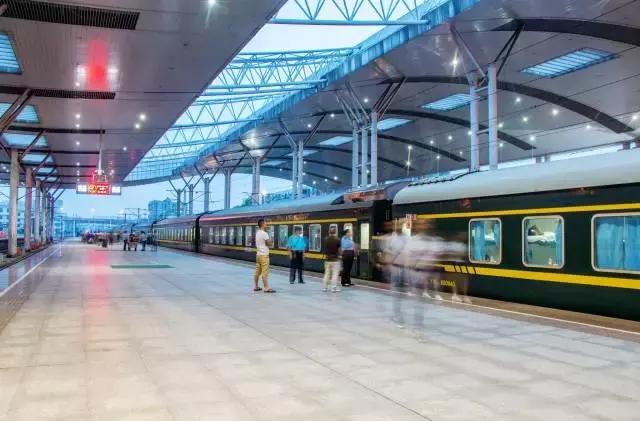 武汉卓刀泉水之梦休闲会所价格表,2022武汉职工社保缴费价格表