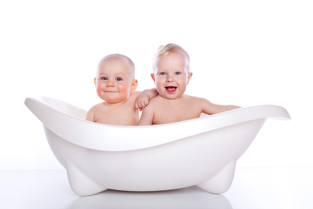 宝宝烫伤怎么办最快最有效,宝宝轻微烫伤怎么办最快最有效