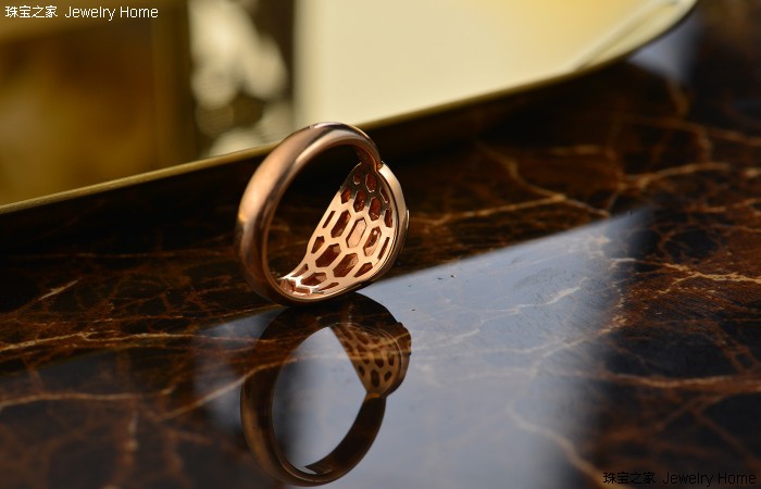 哪些人爱戴宝格丽项链,宝格丽两个小蛮腰叠戴