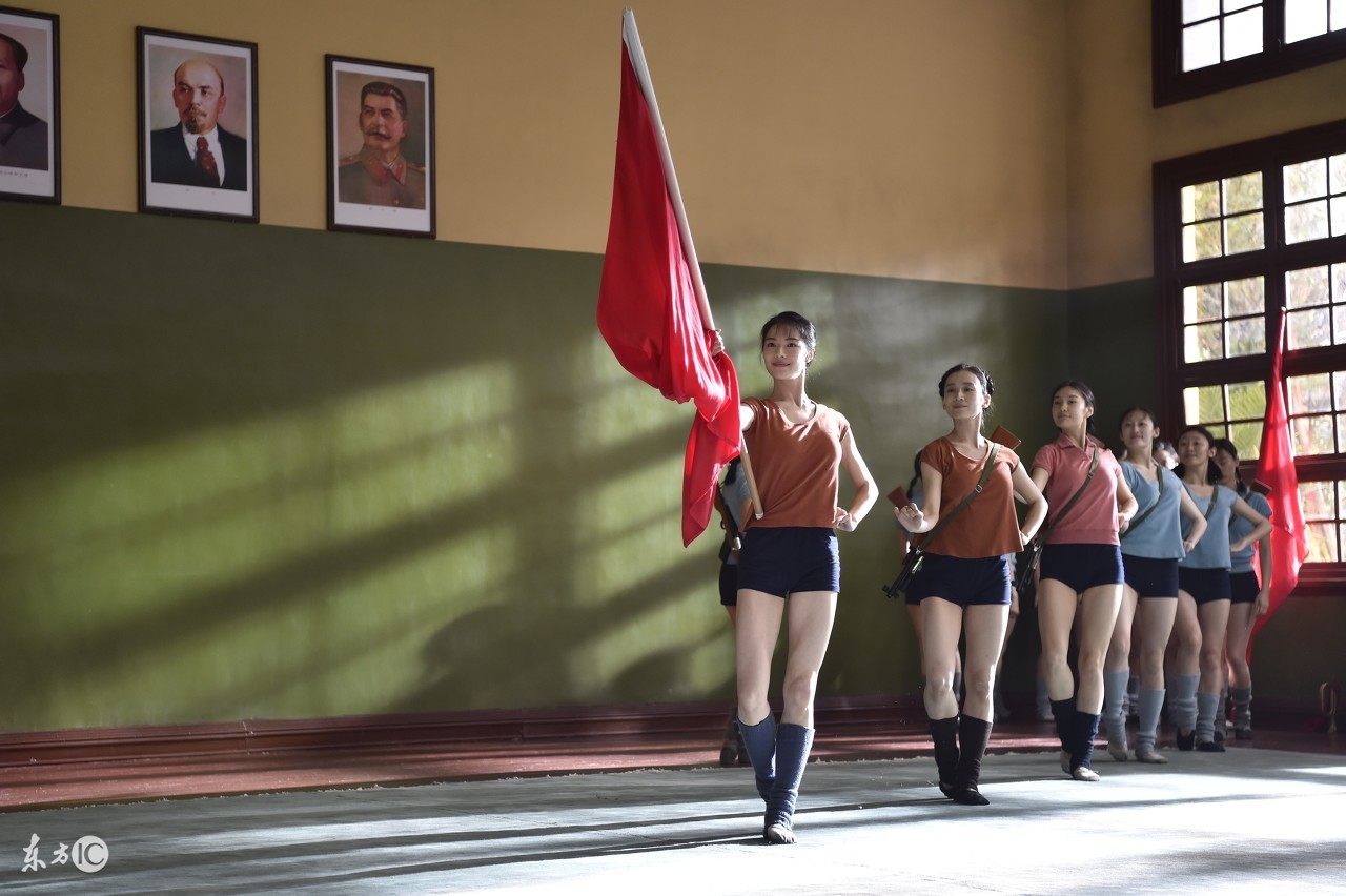 《芳华》：一代芳华尽，谁人共枕眠！