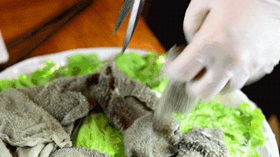 火锅店老板公开道歉事件,黑心的火锅店老板