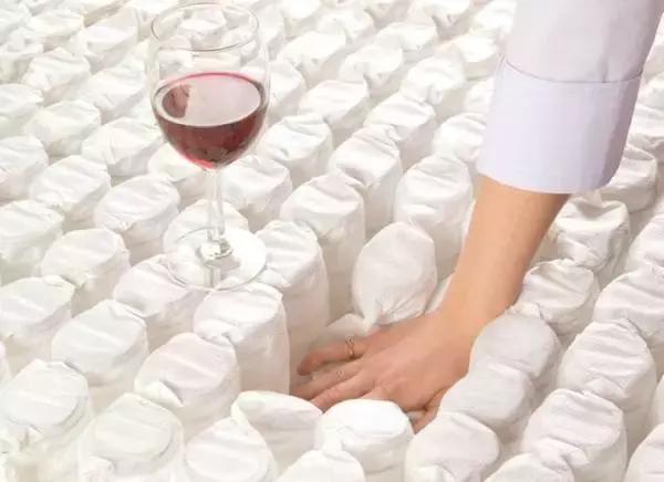 酒店公认最舒服的床垫,酒店式床垫推荐