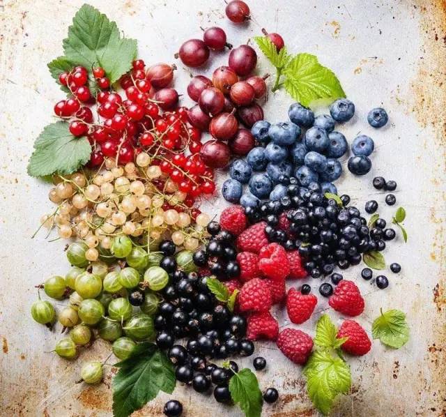 无醇葡萄酒和脱醇葡萄酒的区别,什么样的葡萄酒是甜的