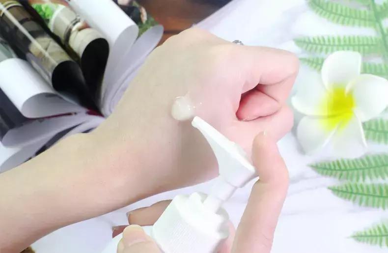 护肤卸妆,dhc卸妆跟柚子卸妆哪个好用