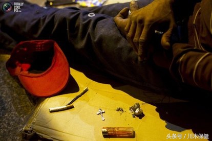 美国小伙沉迷中国玄幻小说,老外看中国小说戒毒