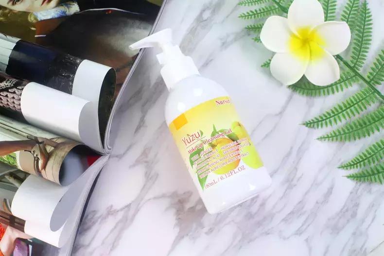 护肤卸妆,dhc卸妆跟柚子卸妆哪个好用