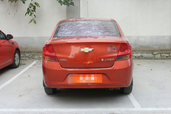 雪佛兰赛欧外形尺寸是多少,雪佛兰赛欧有哪些颜色图片