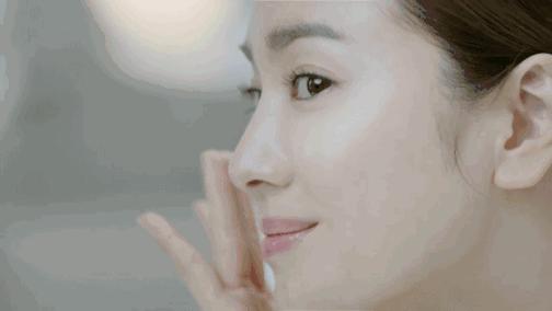 真正的皮肤保养,真正的好皮肤是由内而外的明透感