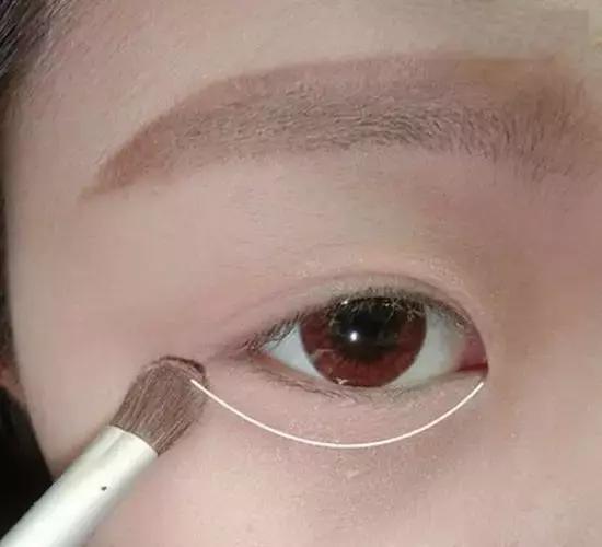 千瑜哔哔妆容图解,化妆总结网红教程