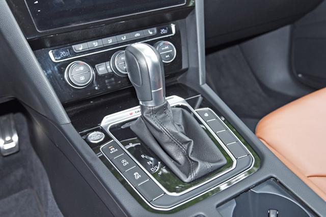 大众cc与奥迪a4l哪个性价比高,2023款奥迪a4l和大众cc的比较