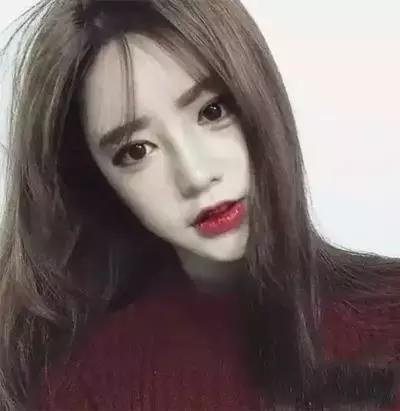 圆脸配高层次中分烫卷发图片,圆脸中分卷发发型图片2015女生