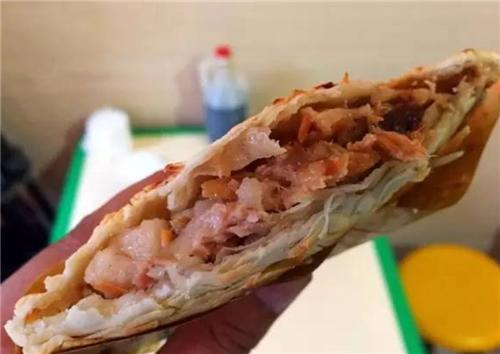 红专南路美食一条街有停车场吗,红专南路老字号美食街