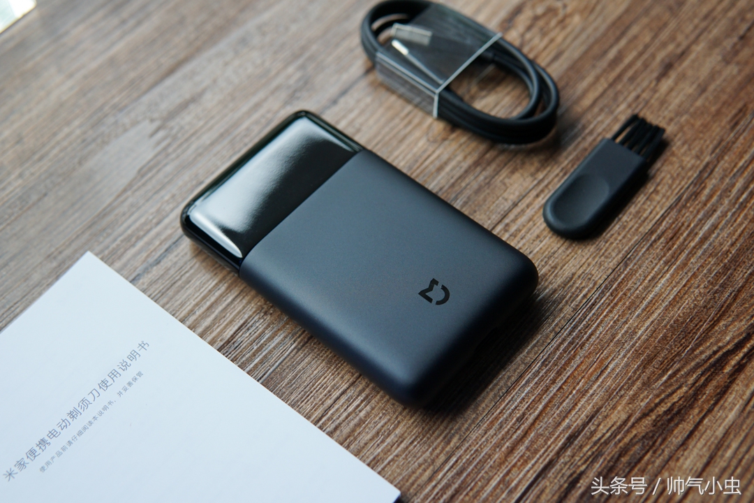 几块钱的剃须刀测评,年轻人第一把剃须刀