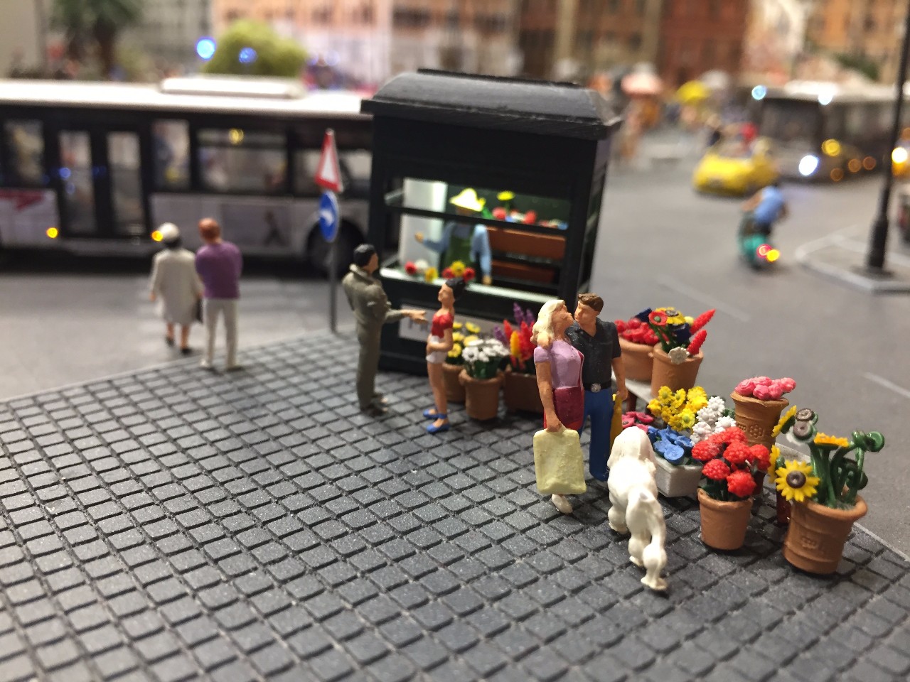 世界上最小的手机一厘米,世界上最小的手机只有0.01米