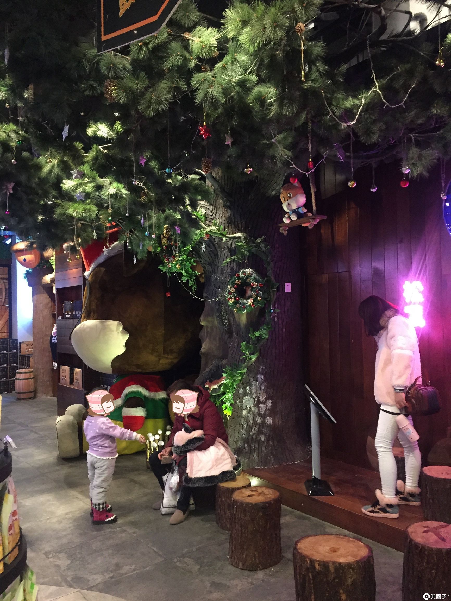 万达金街三只松鼠实体店,万达逛了一圈啥都没买